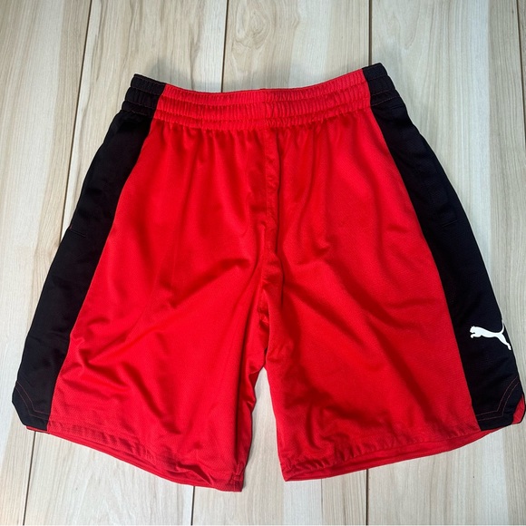 NWT PUMA Men's Shot Blocker  Shorts, Black and Red, size medium basketball short - Picture 1 of 11